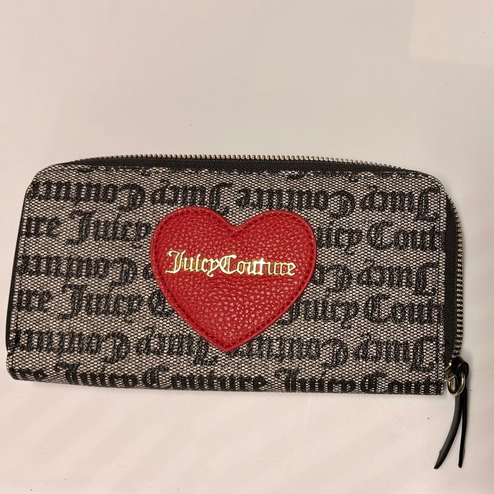 Juicy Couture Black and Red Heart Zip Wallet